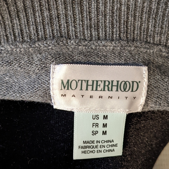 Gray sweater from Motherhood Maternity - size medium - Picture 3 of 5